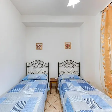 Anemos Apartment Diso