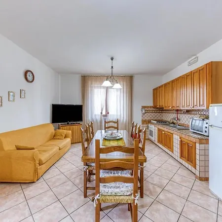 Apartament Anemos *
